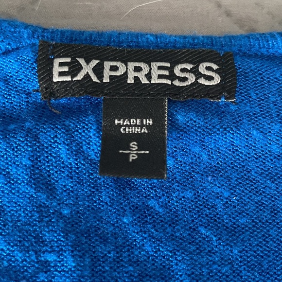 Express openback shirt - Picture 2 of 4